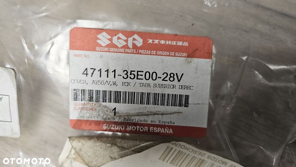 Owiewka prawa ogon Suzuki Katana AY50  47111-35E00-28V - 11