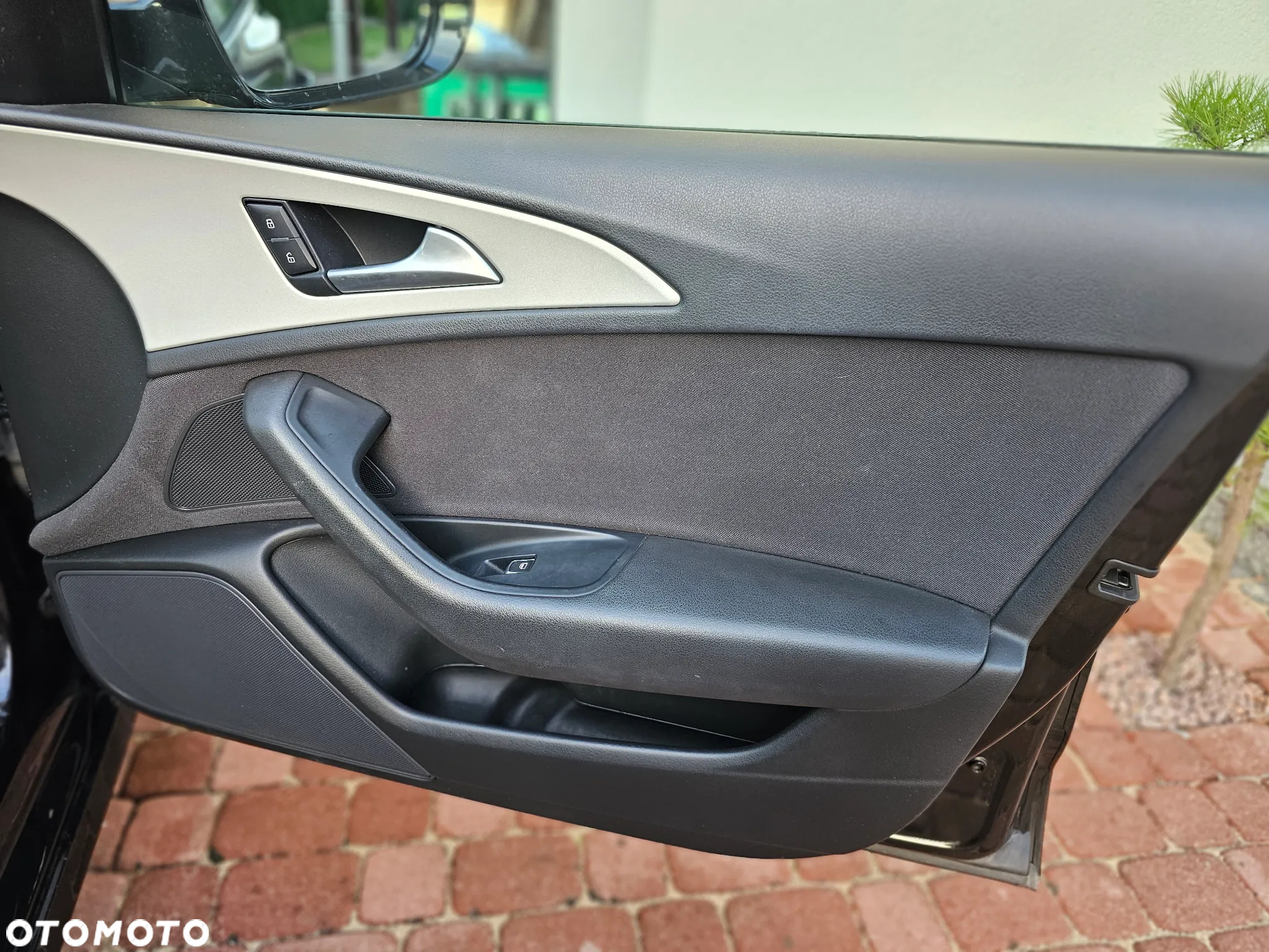 Audi A6 Avant 2.0 TDI Ultra S tronic - 15