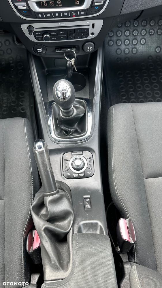 Renault Megane 1.2 16V TCe Energy Limited - 21