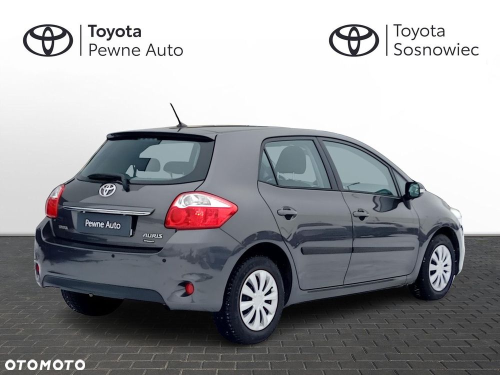 Toyota Auris - 6