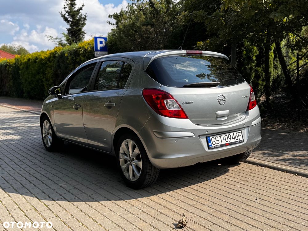 Opel Corsa 1.4 16V Edition 111 Jahre - 2