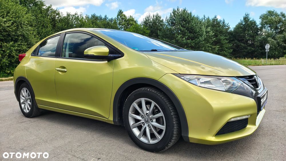 Honda Civic 1.8 i-VTEC Sport Black Edition - 18
