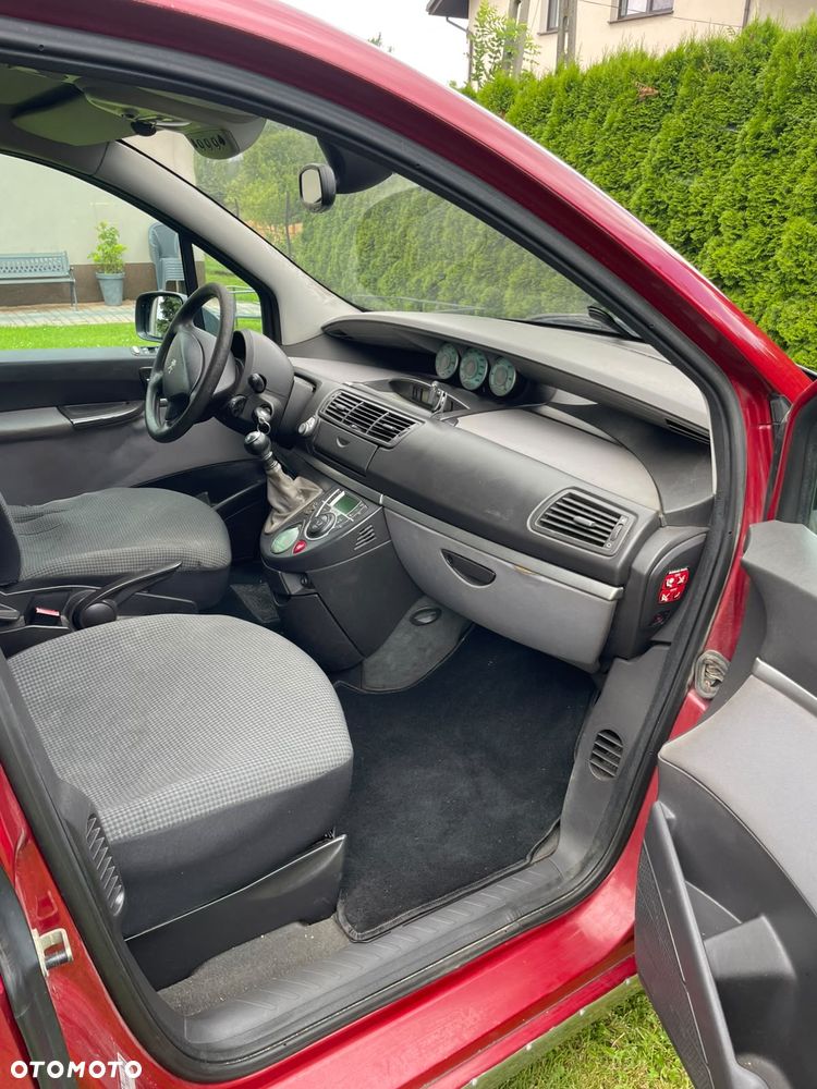 Peugeot 807 2.2 HDi ST - 7
