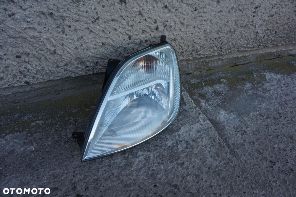 LAMPA PRZEDNIA LEWA FORD FIESTA MK6 - 5