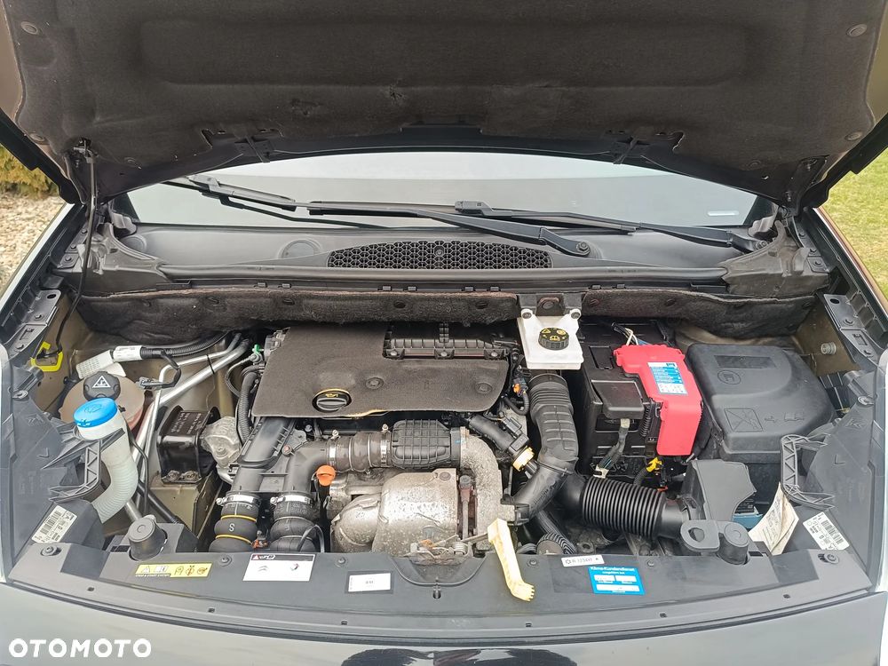 Citroën Berlingo Multispace BlueHDi 120 S&S SHINE - 6