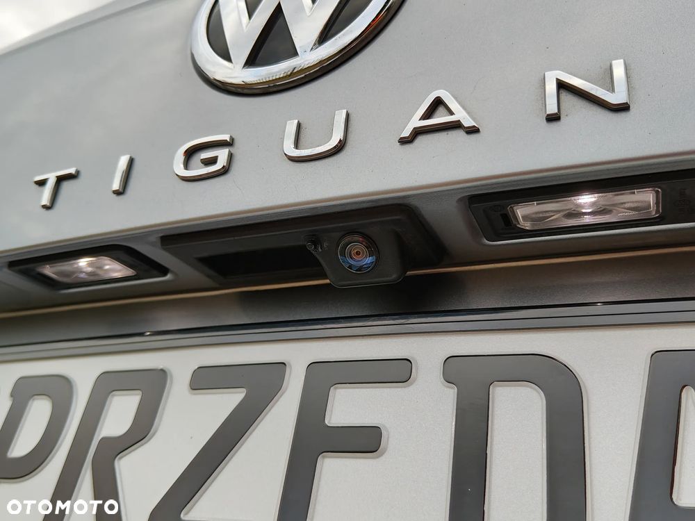 Volkswagen Tiguan Allspace - 16