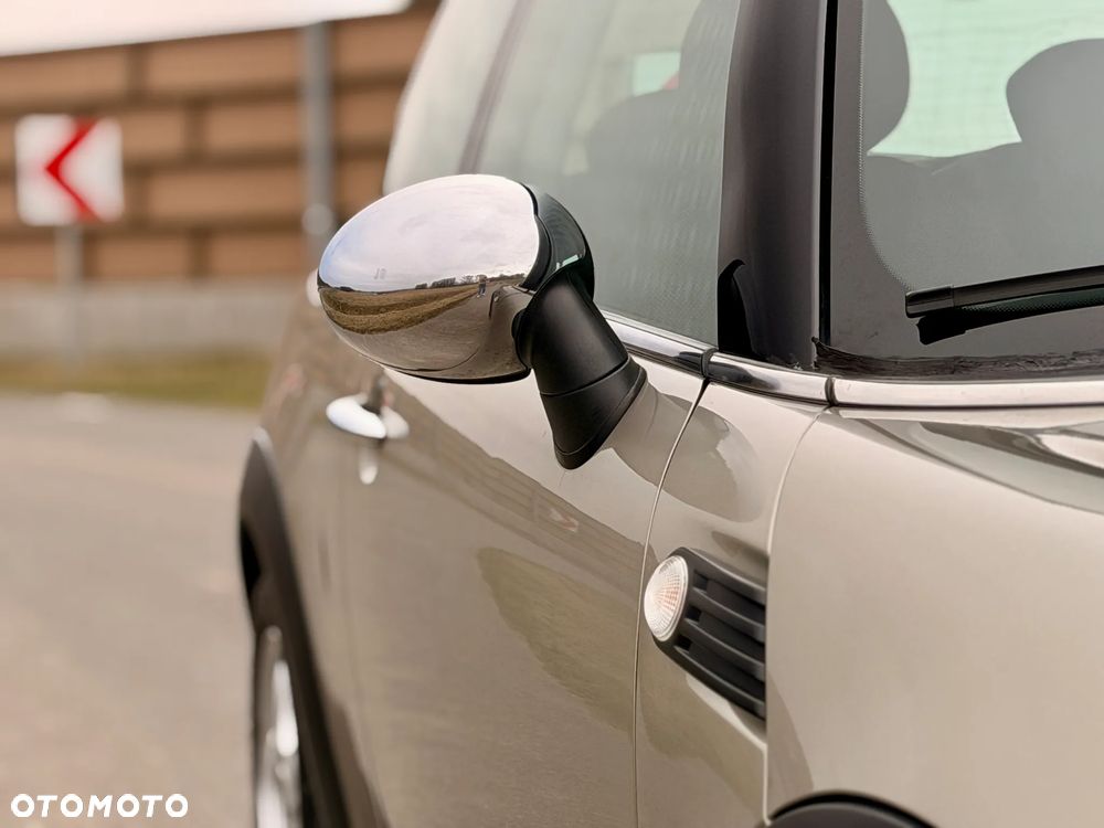 MINI ONE Standard - 10