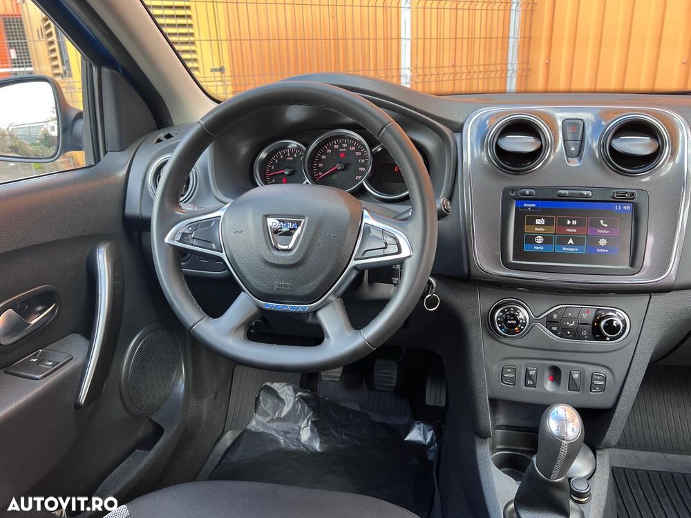 Dacia Logan Stepway 0.9 TCe - 16