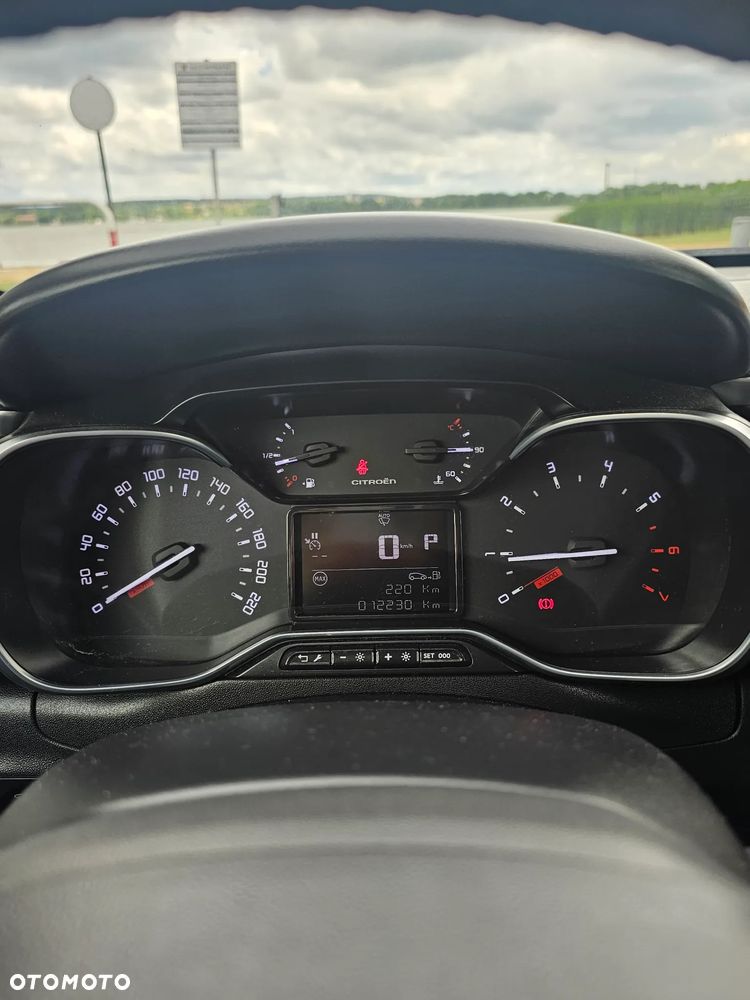 Citroën C3 1.2 PureTech Shine EAT6 - 15