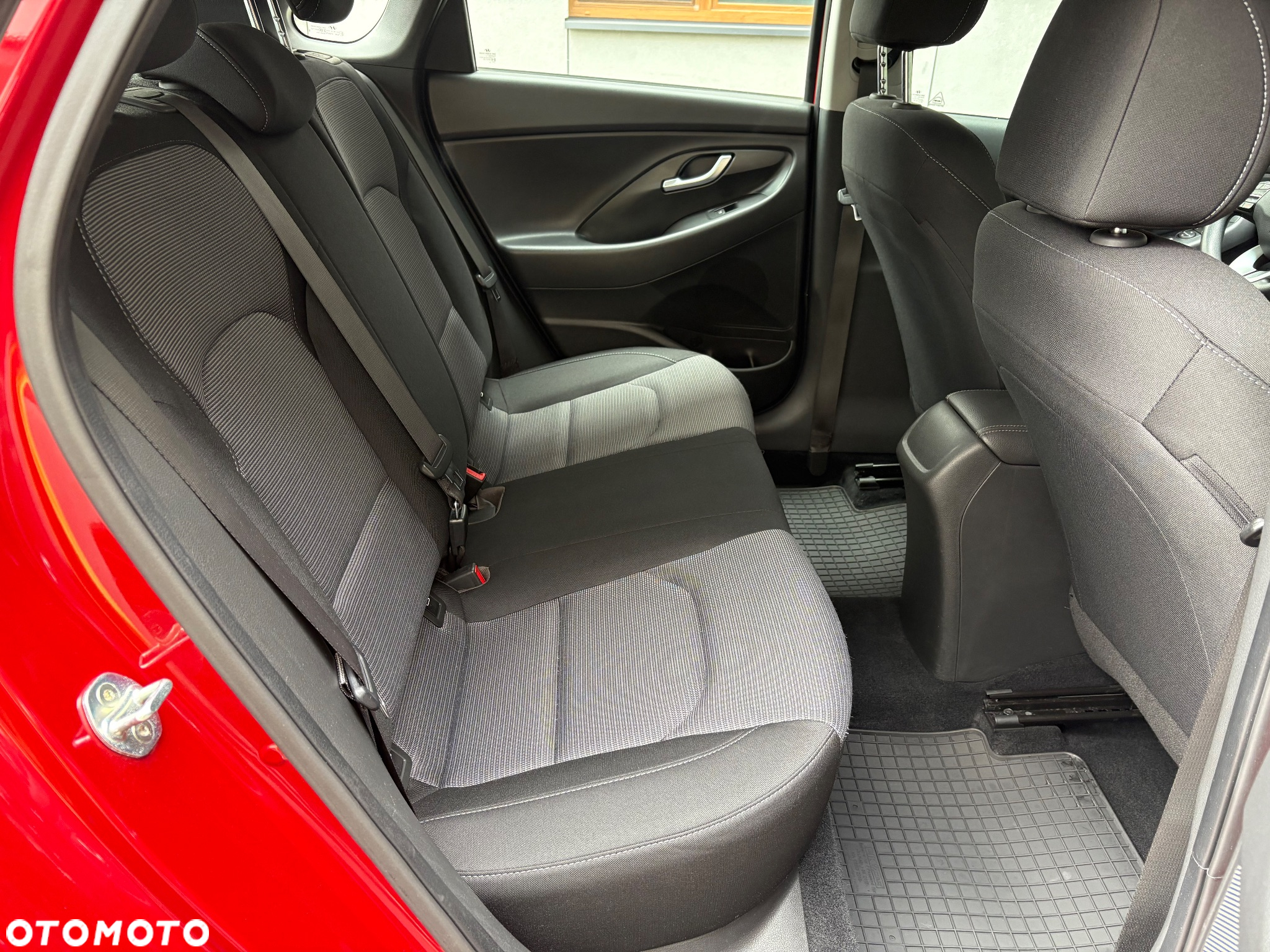 Hyundai i30 1.4 Classic + - 16