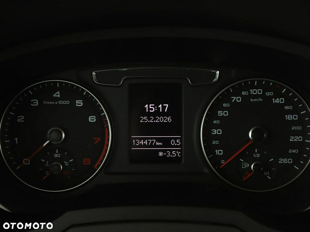 Audi Q3 1.4 TFSI S tronic - 23