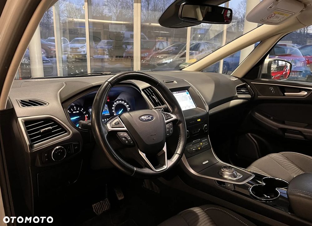 Ford S-Max 2.0 TDCi Titanium PowerShift - 10