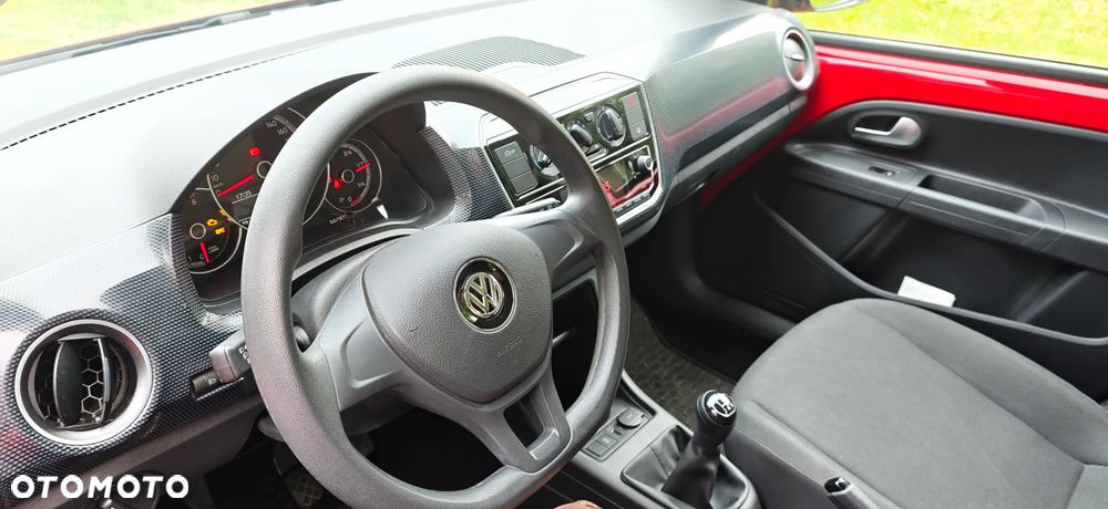 Volkswagen up! - 11