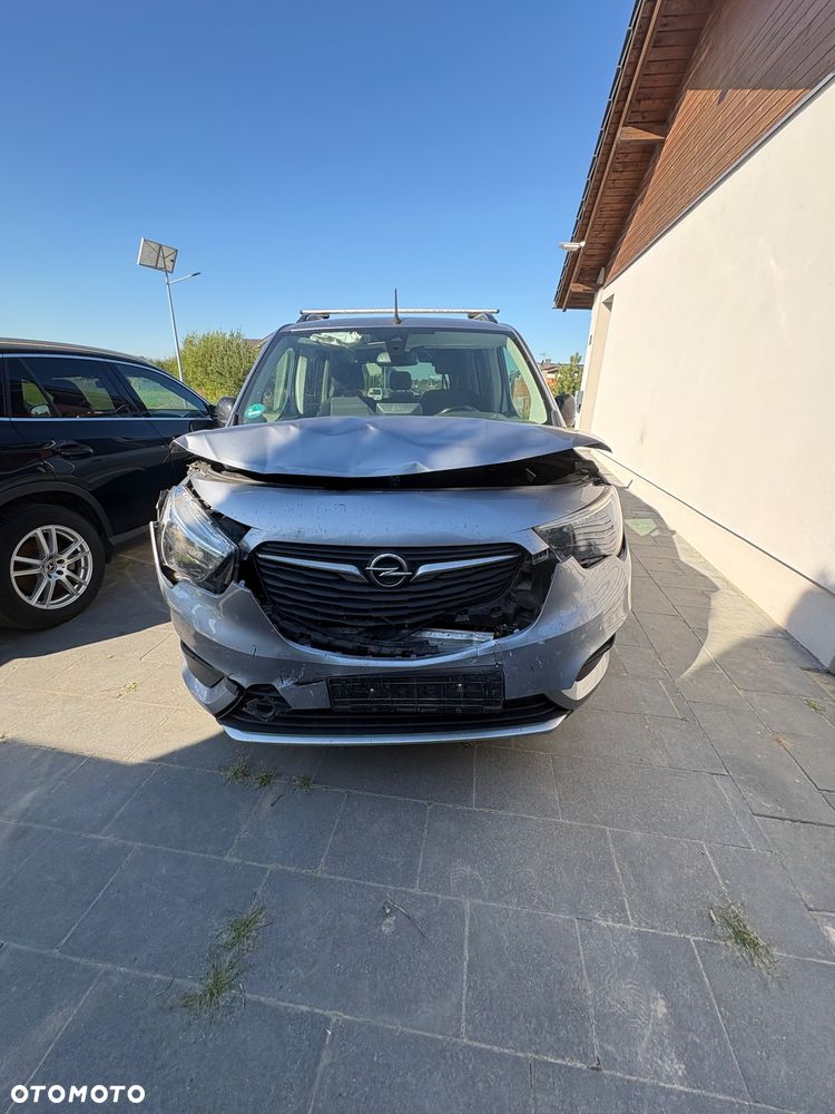 Opel Combo 1.2 Turbo Elite S&S - 3
