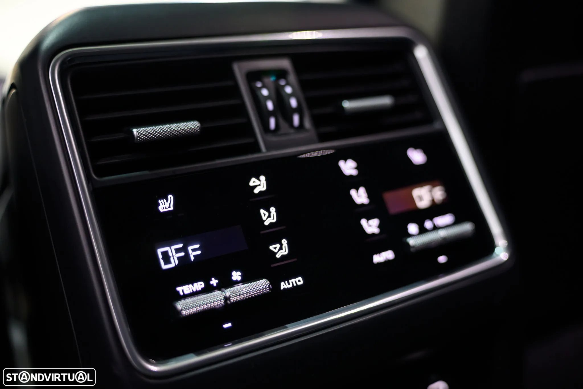 Porsche Cayenne Coupé Turbo S E-Hybrid - 23