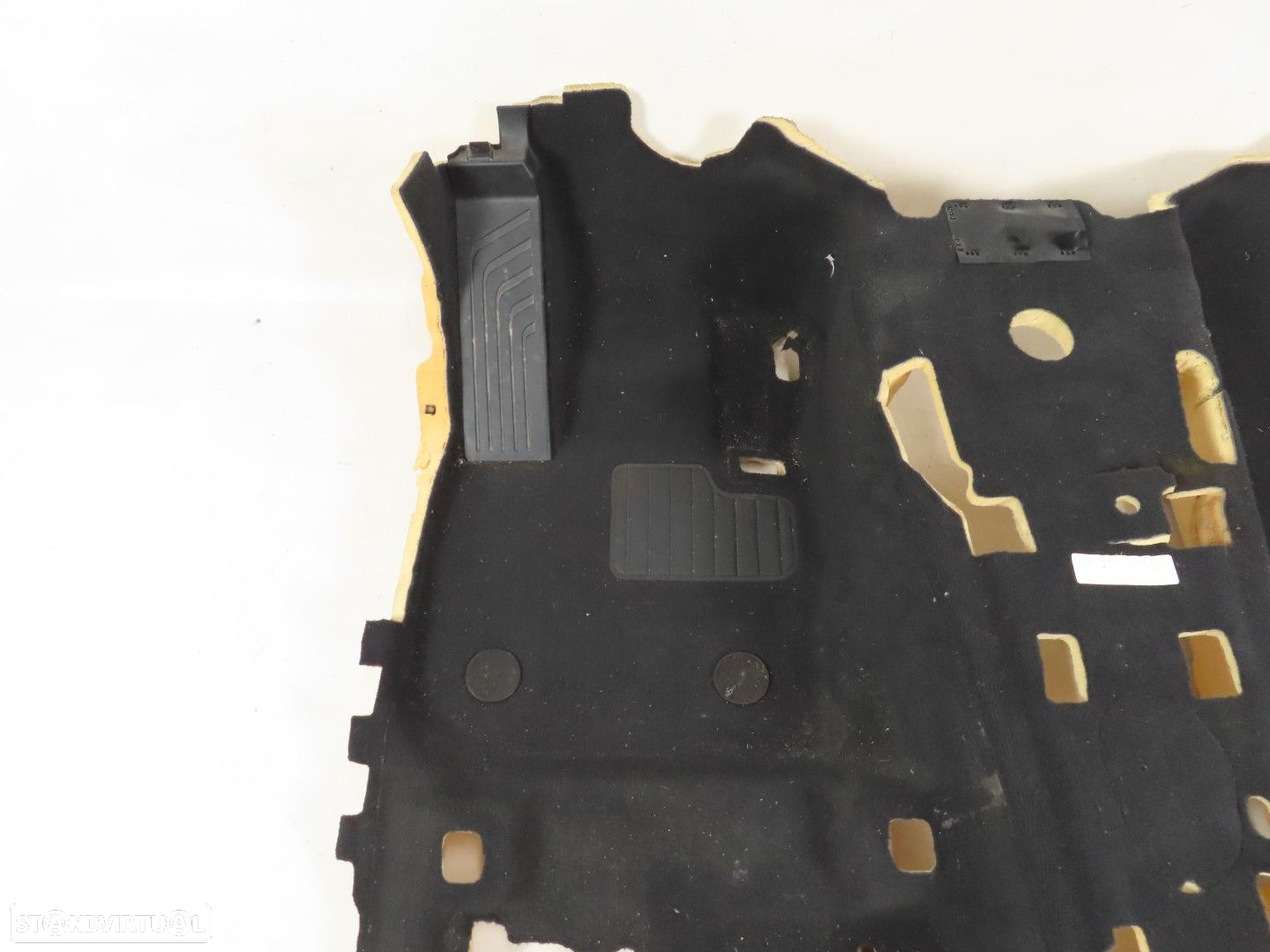 Revestimento / Alcatifa do Chão Frente Seminovo/ Original BMW X3 (G01)/BMW X3 (G... - 3