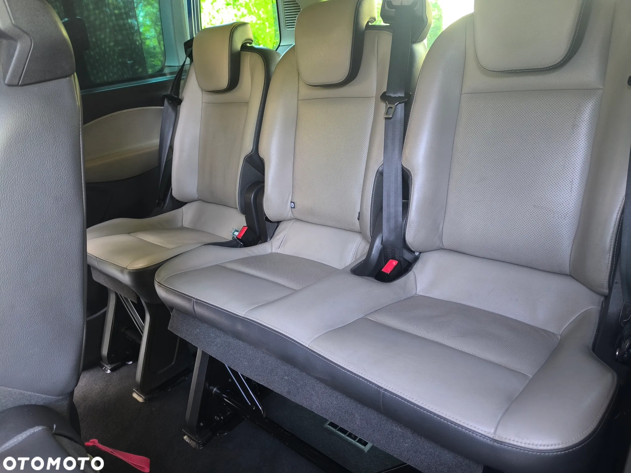 Ford Tourneo Custom 2.0 EcoBlue L2 Titanium - 22