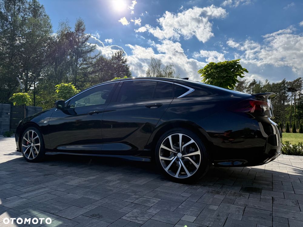 Buick Regal - 13