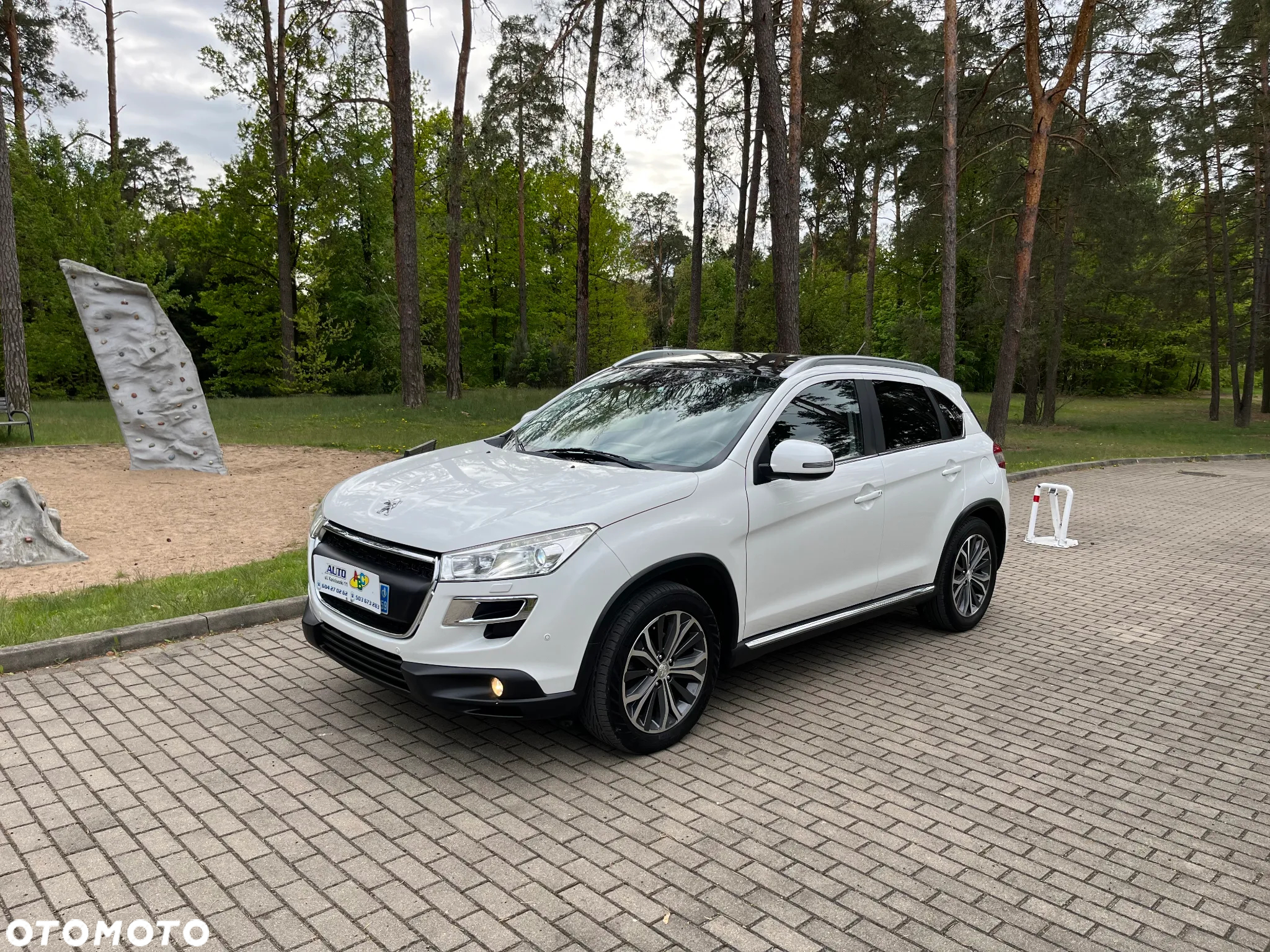Peugeot 4008 HDI FAP 115 Stop & Start Allure - 12
