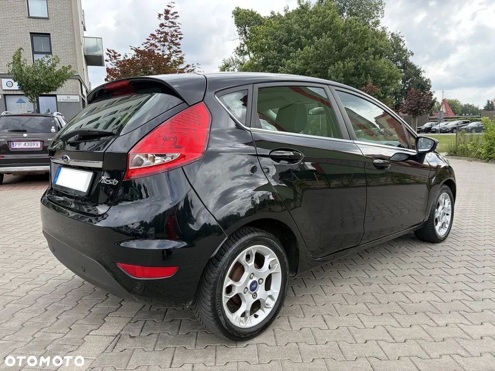 Ford Fiesta 1.6 TDCi Titanium - 5