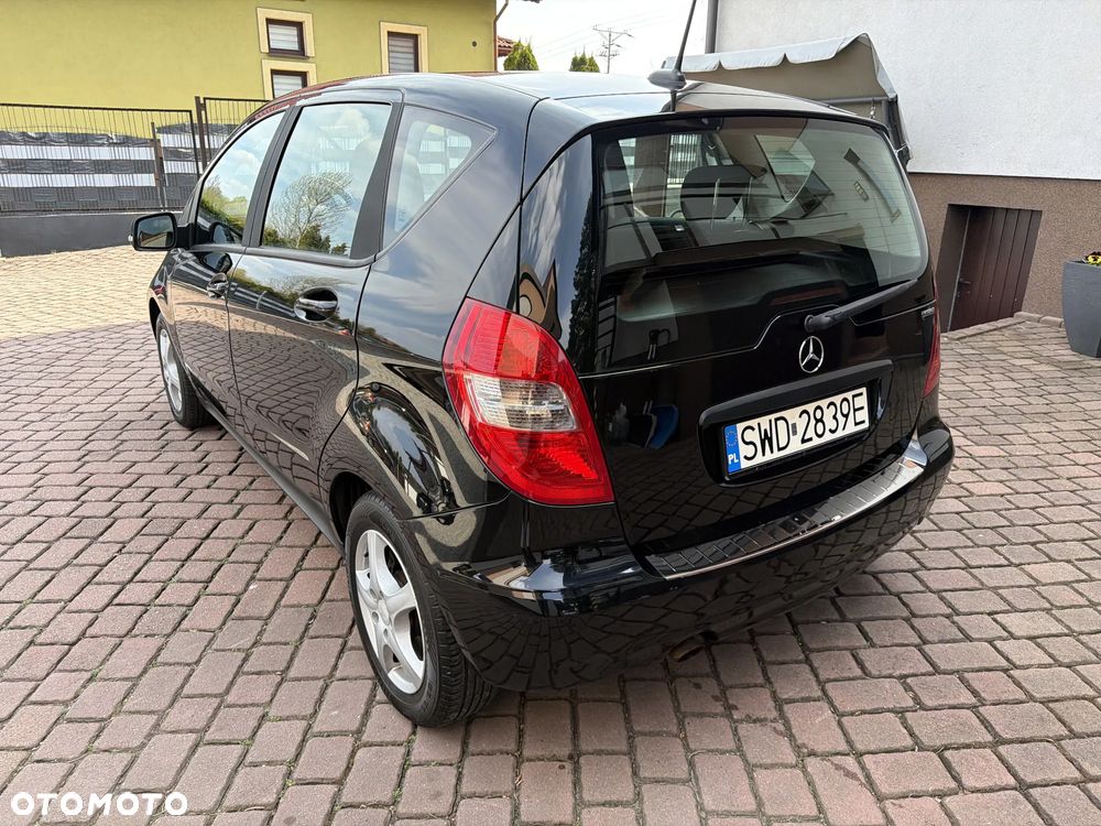 Mercedes-Benz Klasa A 150 Elegance Edition 10 - 6