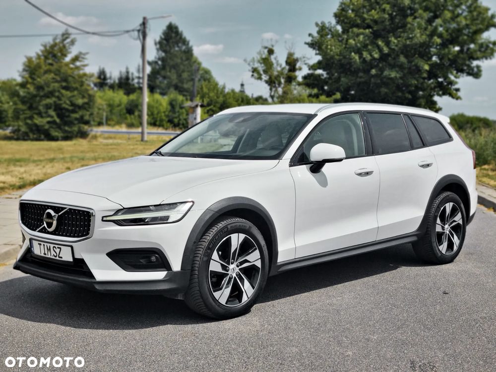 Volvo V60 Cross Country B4 D AWD Geartronic Pro - 11