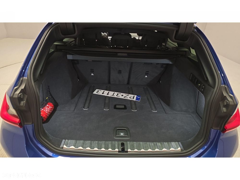 BMW Seria 3 320d xDrive M Sport - 24