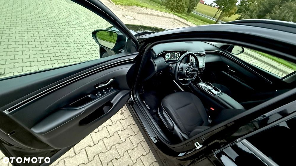 Hyundai Tucson 1.6 T-GDi HEV 2WD Advantage - 13