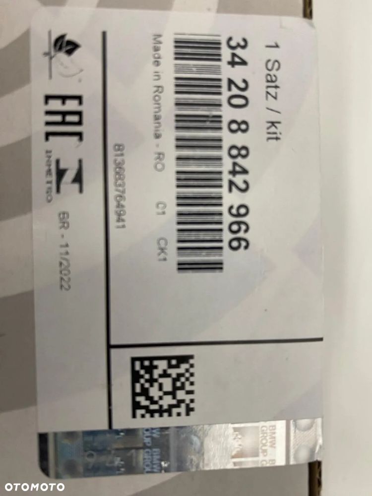 Zestaw naprawczy klocków hamulcowych bezazbest(nr 34208842966) - 2