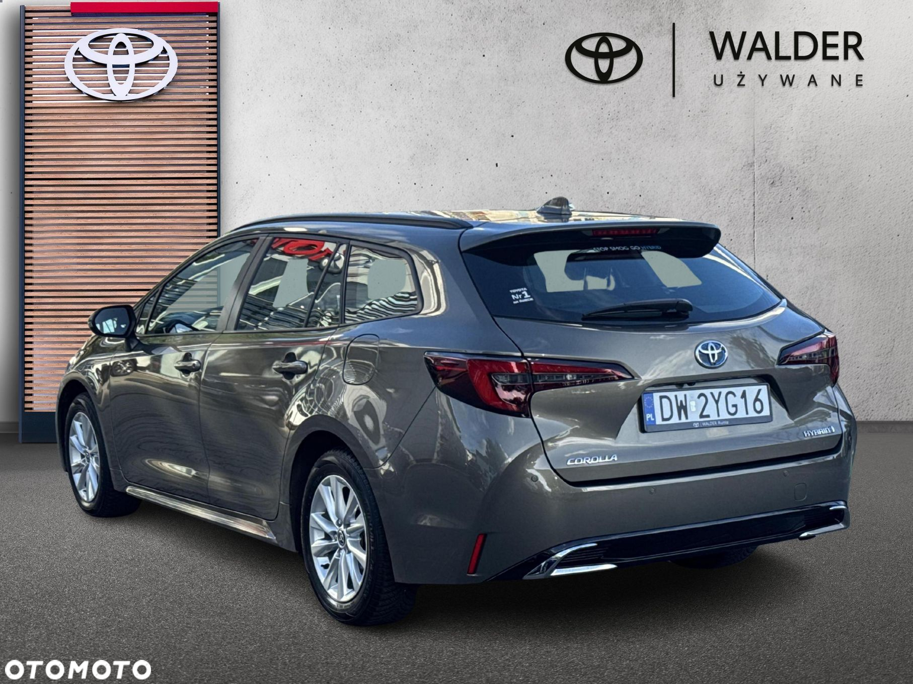 Toyota Corolla 1.8 Hybrid Comfort - 3