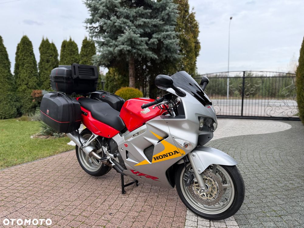 Honda VFR - 1