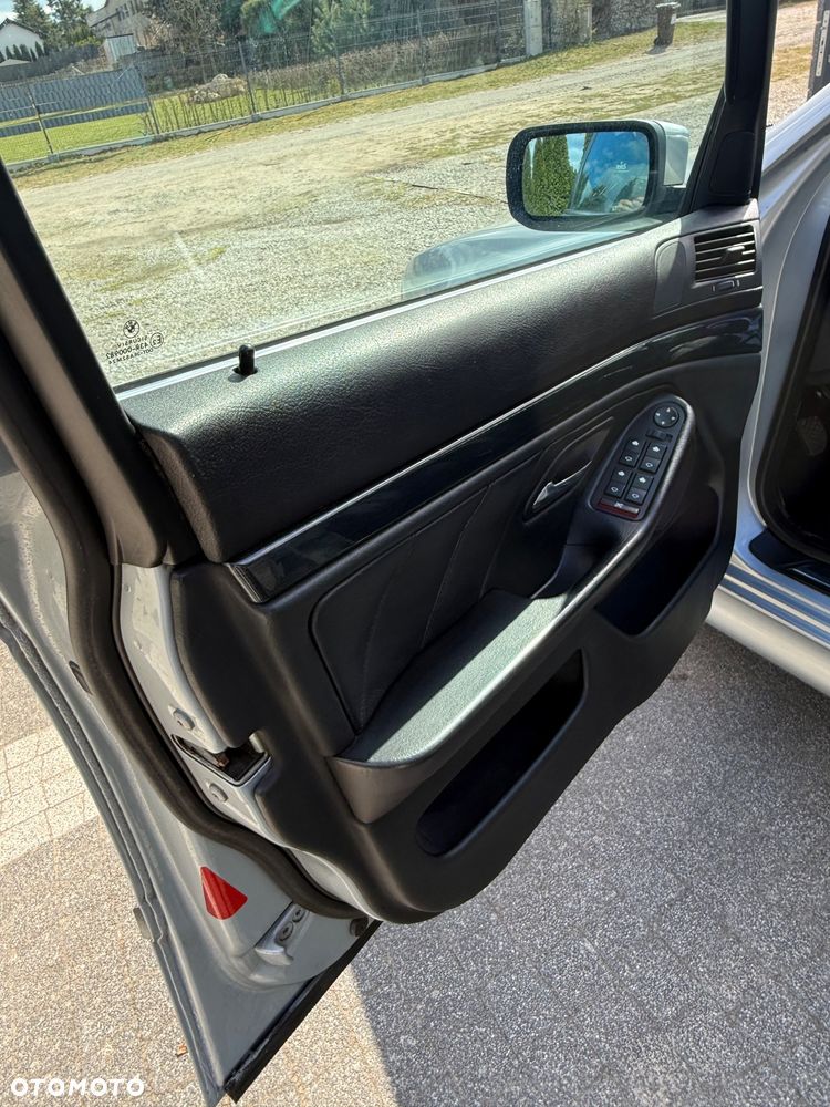 BMW Seria 5 - 15