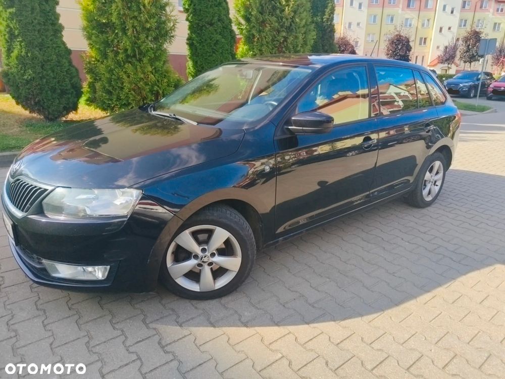 Skoda Rapid 2015 photo 2