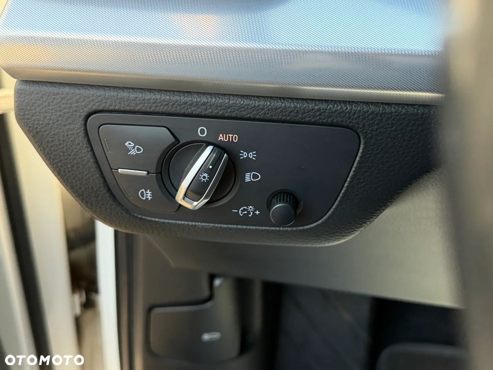 Audi Q5 35 TDI Quattro S tronic - 27