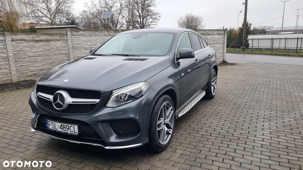 Mercedes-Benz GLE - 1