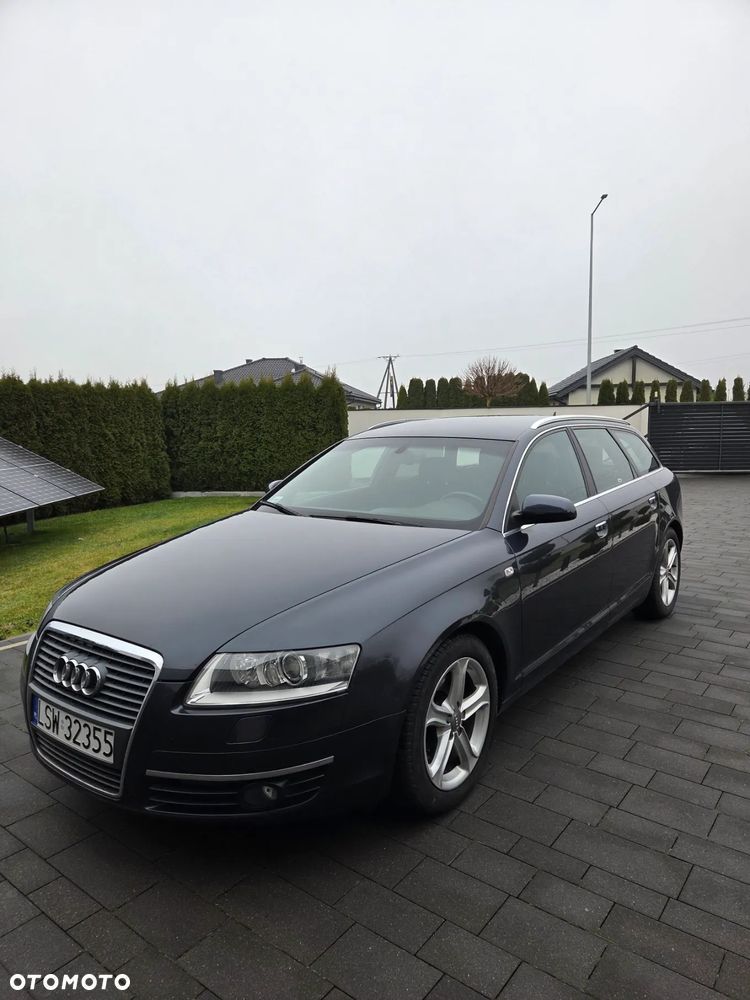 Audi A6 Avant - 1