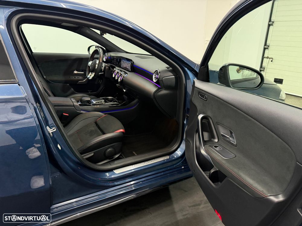 Mercedes-Benz A 35 AMG Limousine 4Matic Speedshift DCT 8G - 20