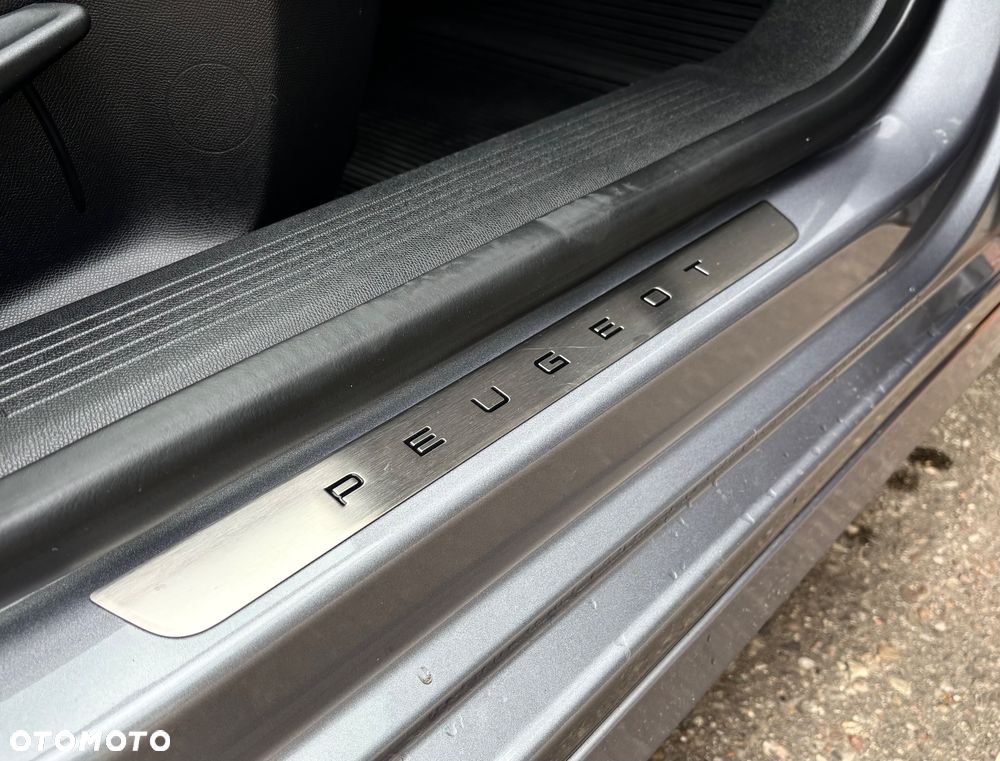 Peugeot 308 1.6 Hybrid PHEV GT EAT8 - 20