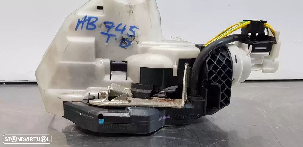 FECHADURA PORTA TRASEIRA ESQUERDA MERCEDES-BENZ CLASSE S 1999 -2207300435 - 2