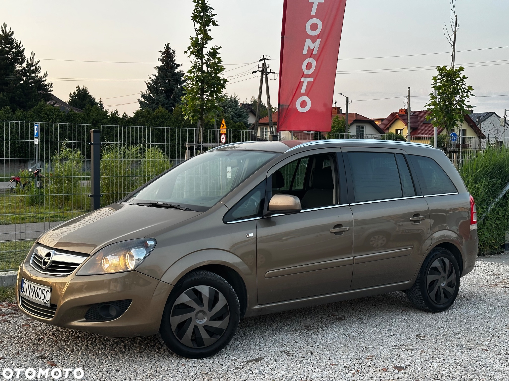 Opel Zafira 1.8 Cosmo - 4