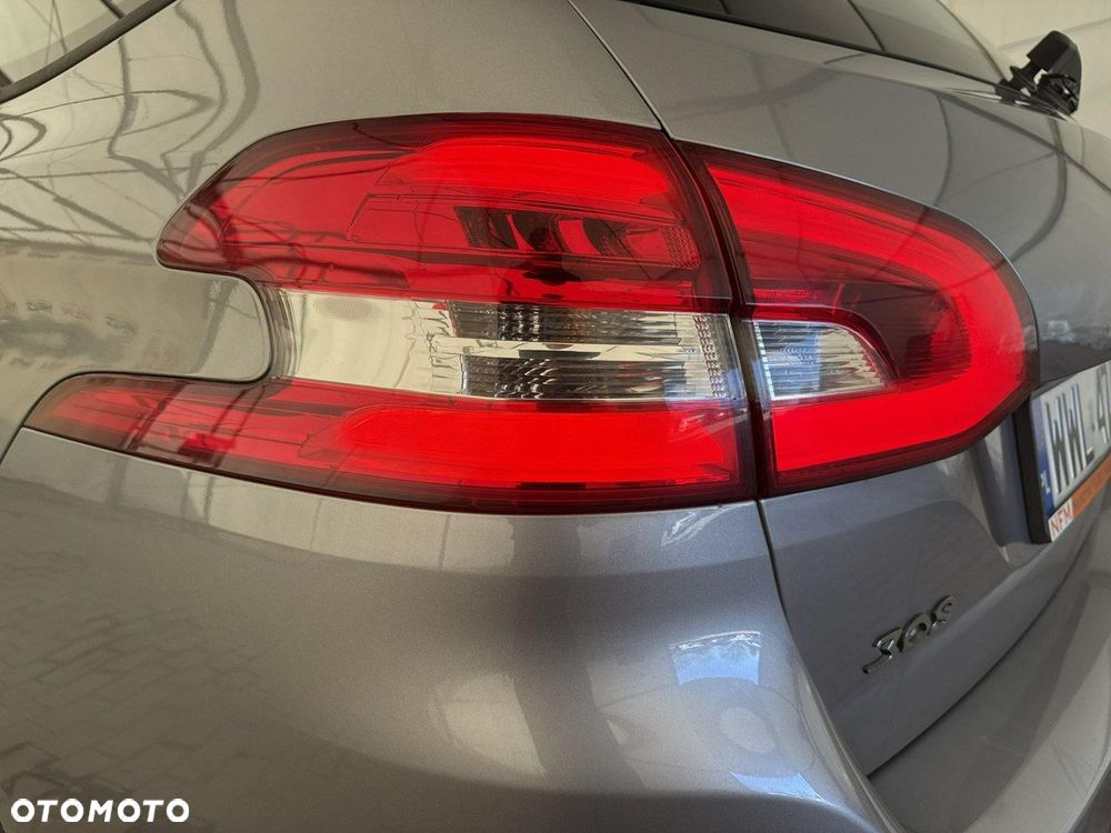 Peugeot 308 - 30
