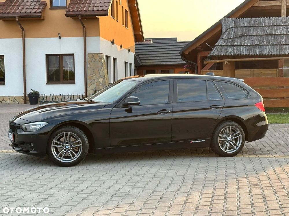 BMW Seria 3 320d xDrive DPF Edition Exclusive - 20