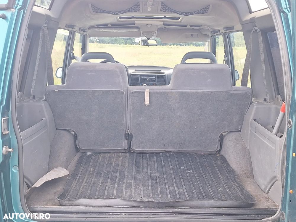 Land Rover Discovery - 13