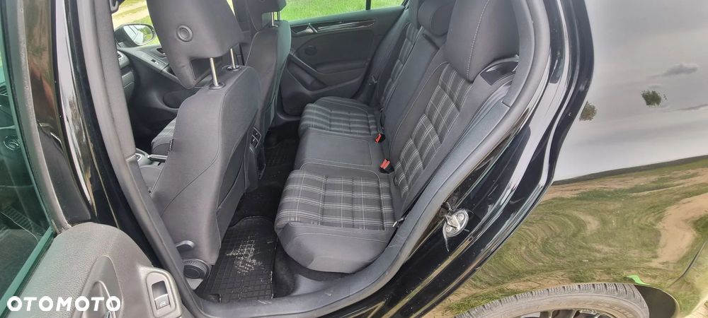 Volkswagen Golf 2.0 TDI DPF DSG GTD - 7