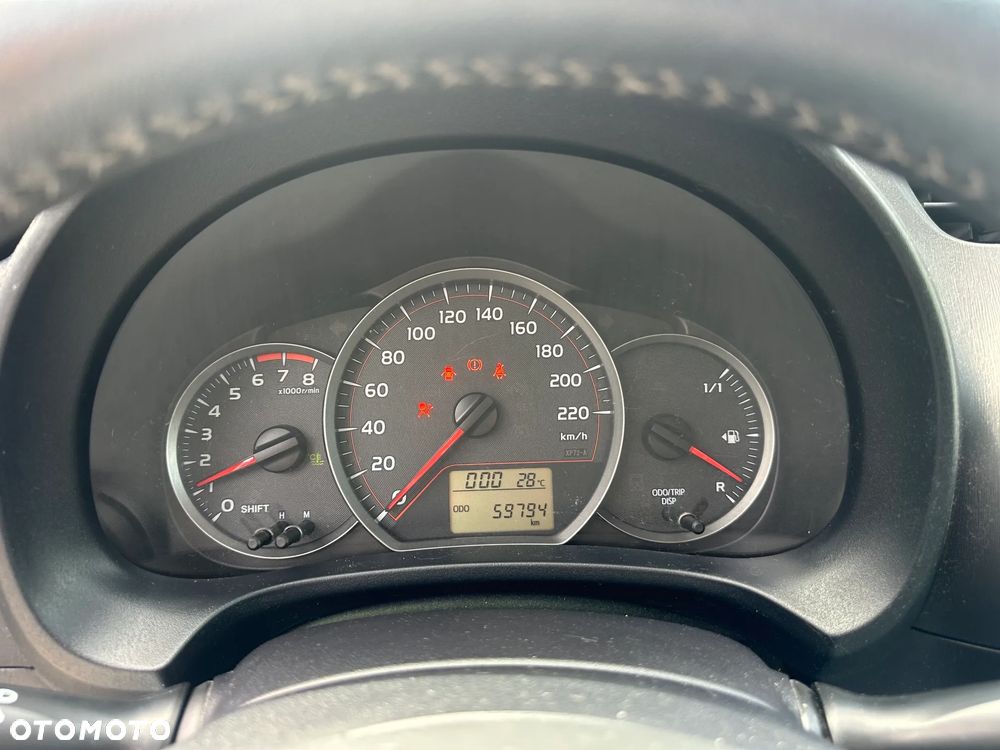 Toyota Yaris - 12