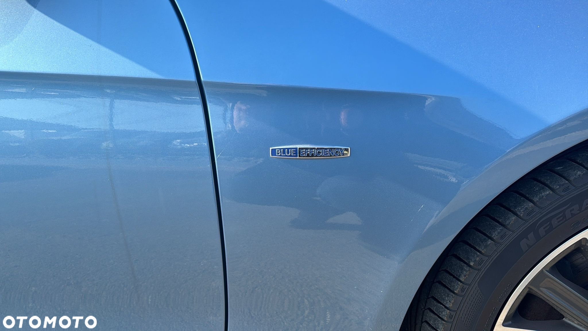 Mercedes-Benz Klasa E 250 T CDI DPF BlueEFFICIENCY 7G-TRONIC Avantgarde - 3