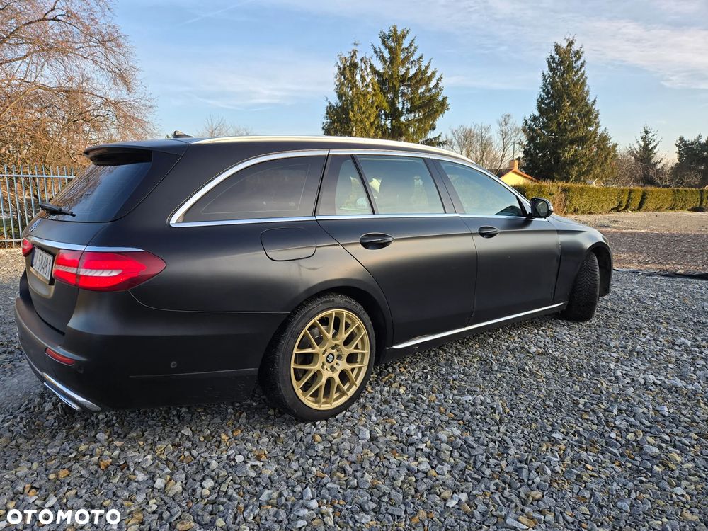 Mercedes-Benz Klasa E - 7