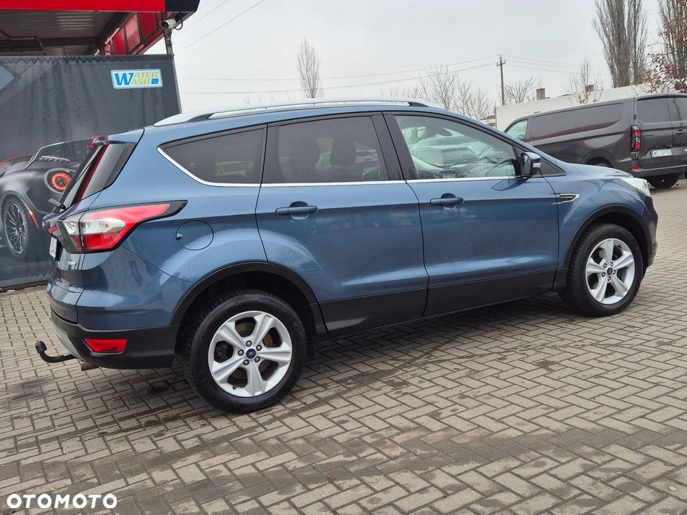 Ford Kuga - 14