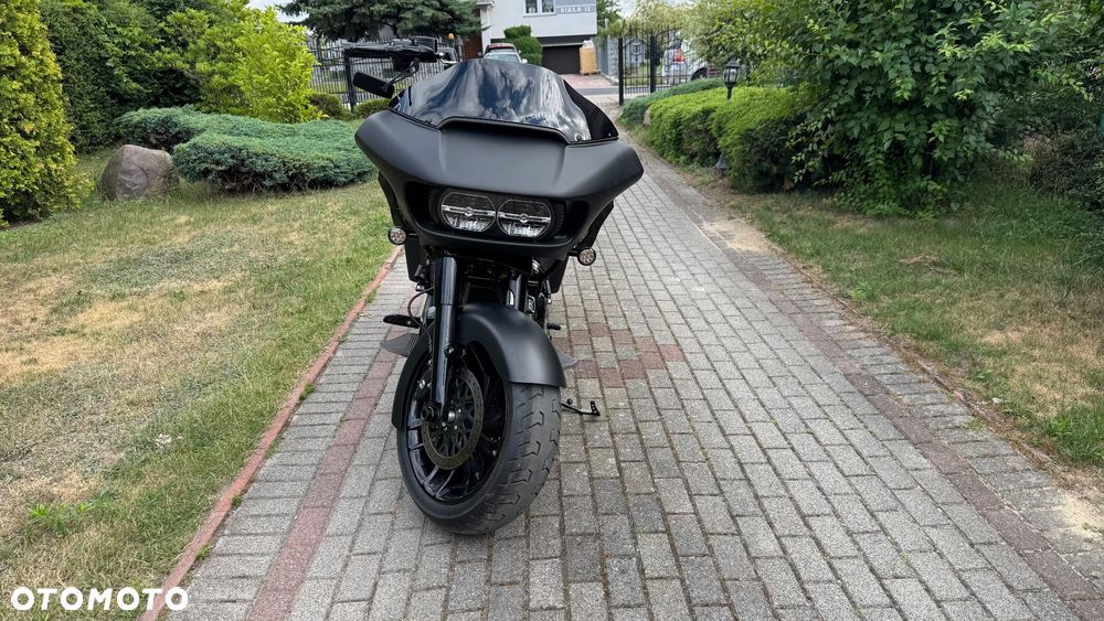 Harley-Davidson Touring Road Glide - 1