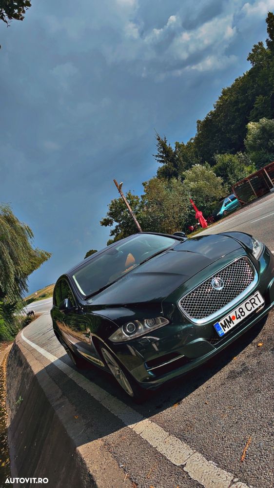 Jaguar XJ 3.0 V6 Luxury Aut SWB - 9